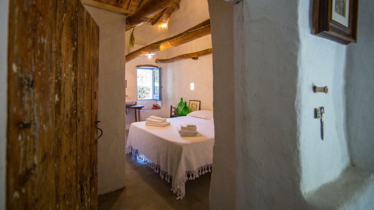 Mario Cesare - Exclusive B&B Gergei Kültér fotó